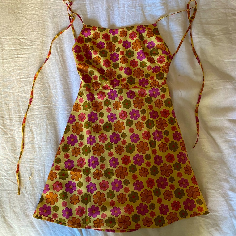 NWT Verge Girl Flower Dress, size AUS 6 (fits like a 2 US)